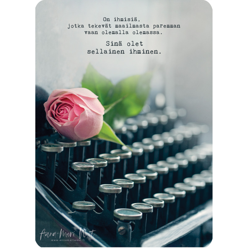 vanha kirjoituskone ruusu